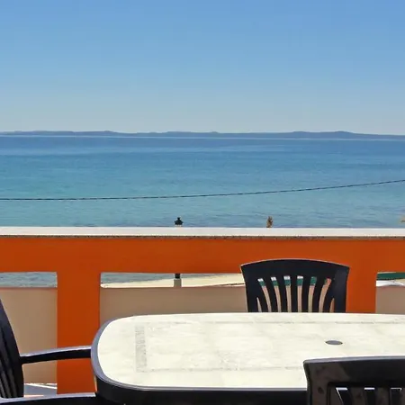 Paradiso Apartmán *