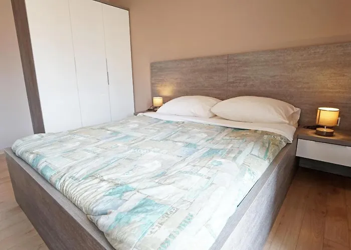 Paradiso Apartamento *