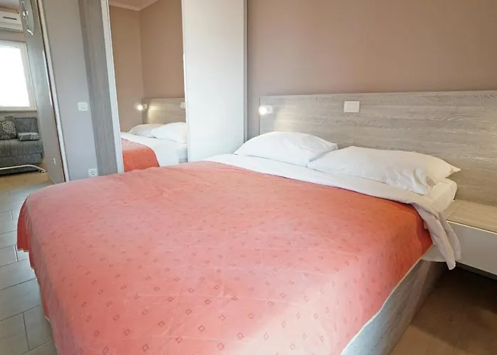 Apartman Paradiso *